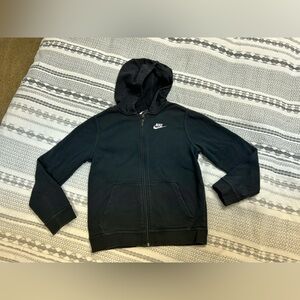 Nike Black boys size Large Zip Up Sweater